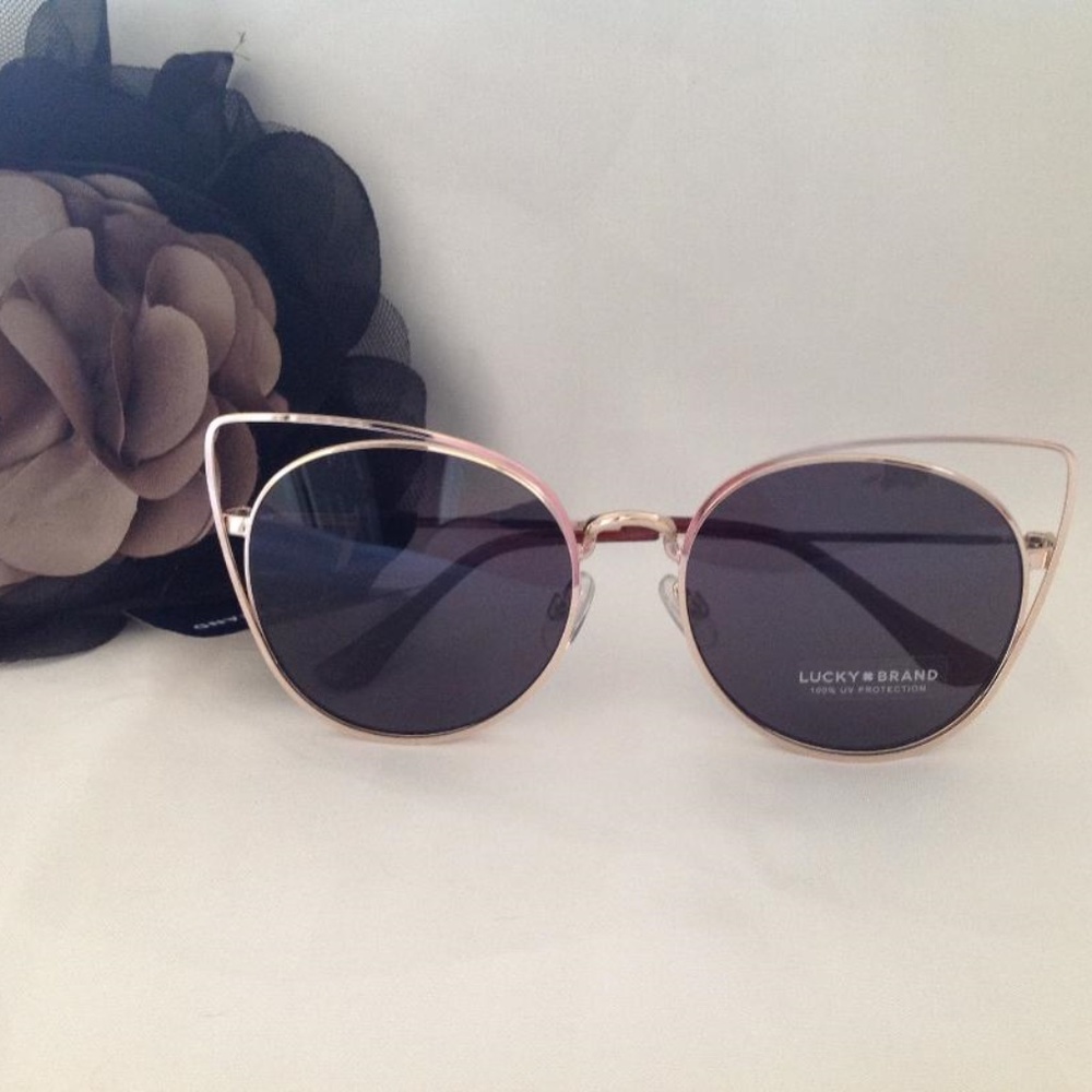 NWT Lucky Brand Cat Ear Sunshades